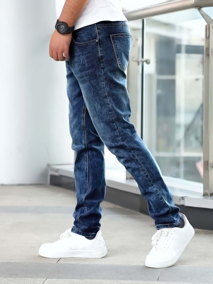 Men's Slim Fit Casual Jeans: Durable & Stylish Denim