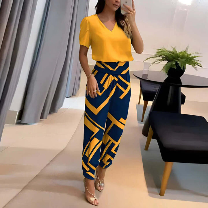 Women's Trendy Two-Piece Set: Chic & Comfortable Outfit
