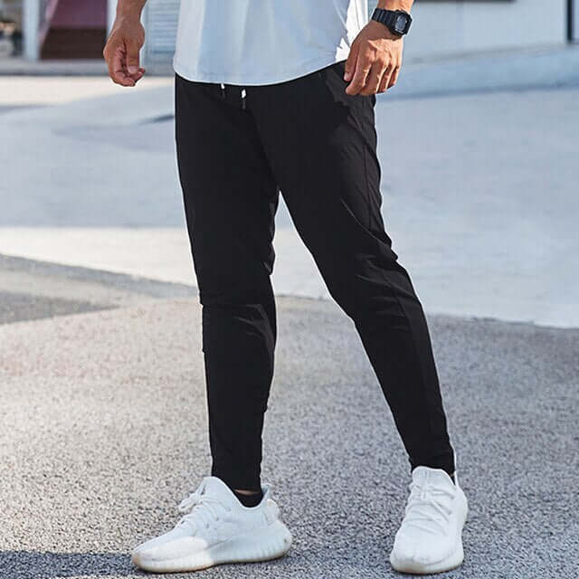 Men's Tapered Joggers: Lightweight & Stretchy