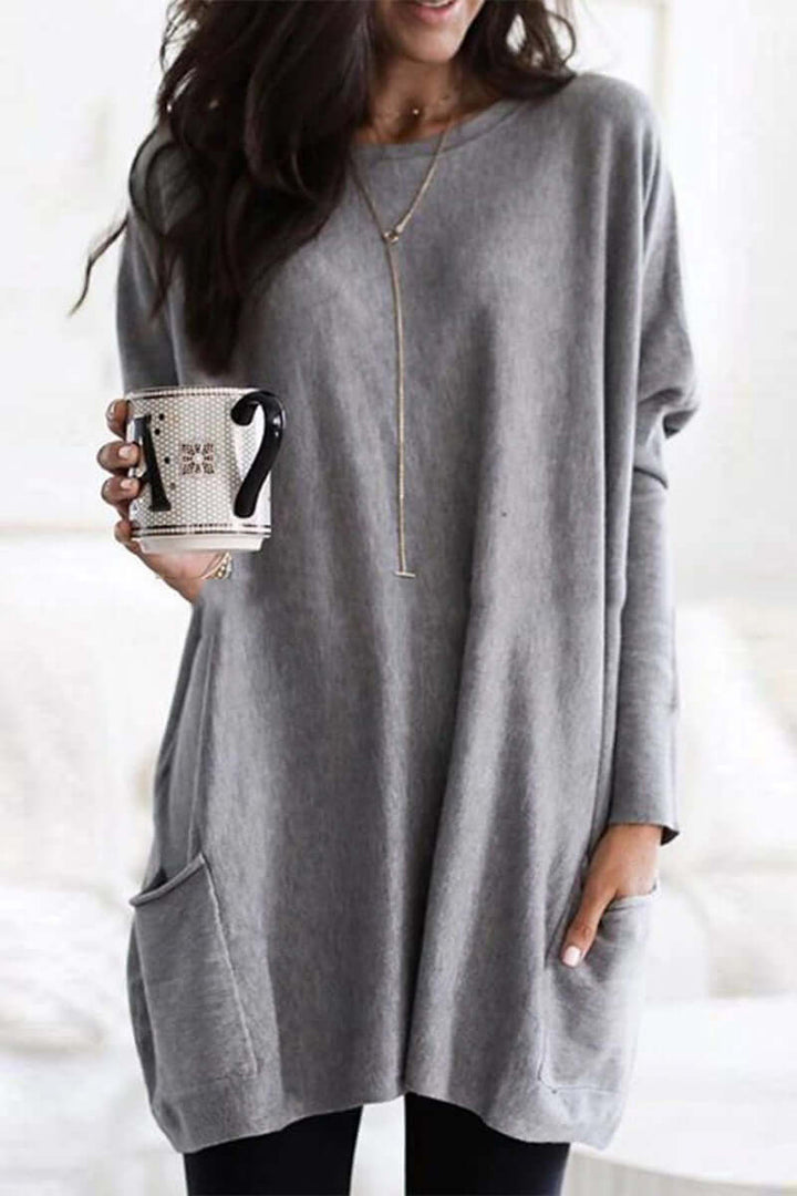 Women's Summer Pocket Top: Casual Round Neck T-Shirt