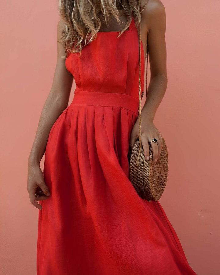 Elegant Square-Neck Halter Dress: Sustainable & Stretch Fit