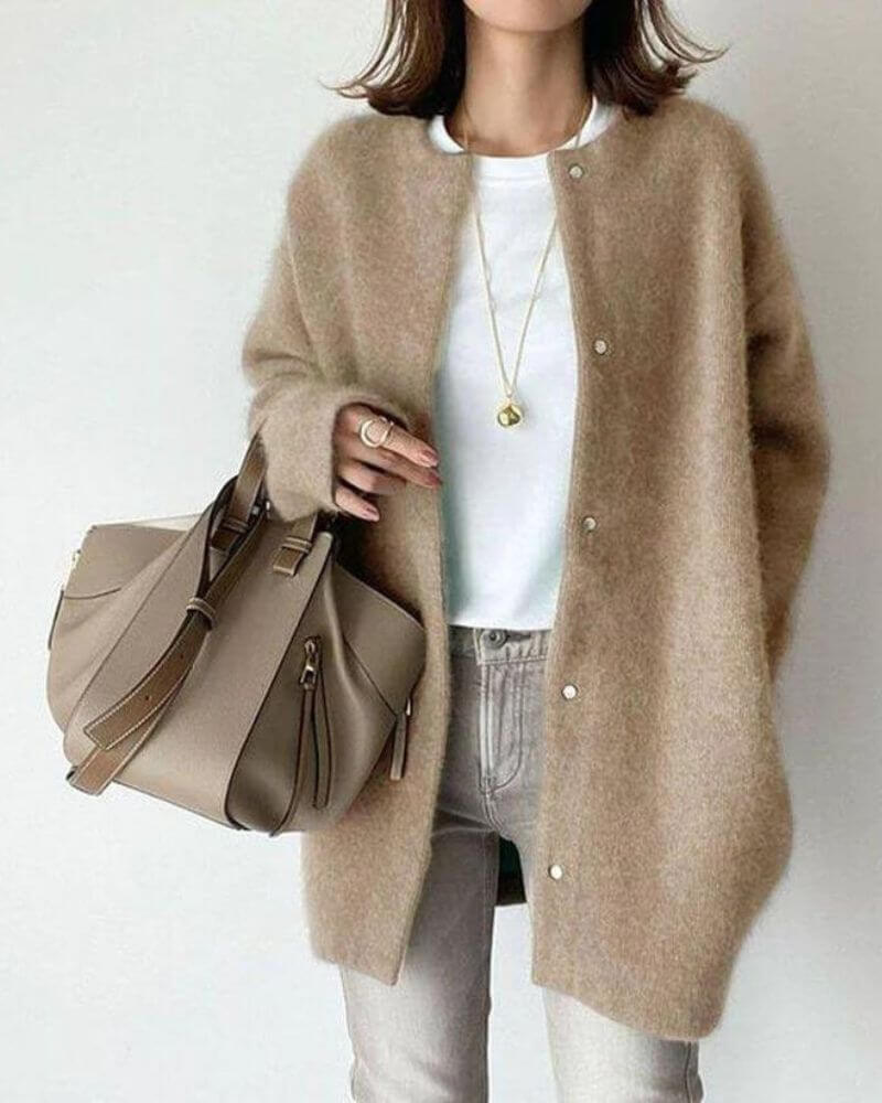 Women's Relaxed Knit Cardigan: Soft, Cozy, Long Sleeve