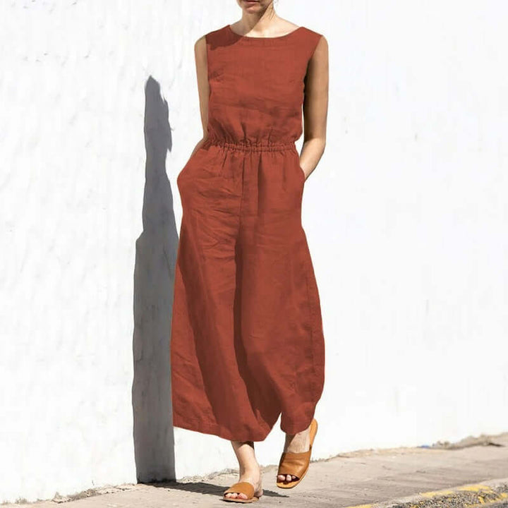 Women's Sleeveless Jumpsuit: Casual & Formal Wear
