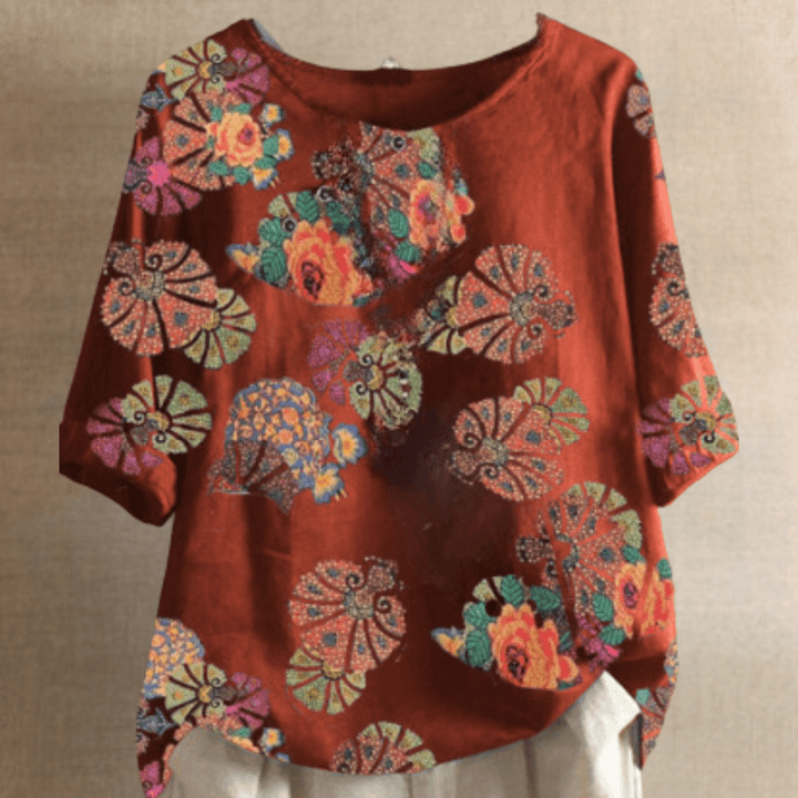 Elegant Retro Blouse: Polyester Top with Modern Design