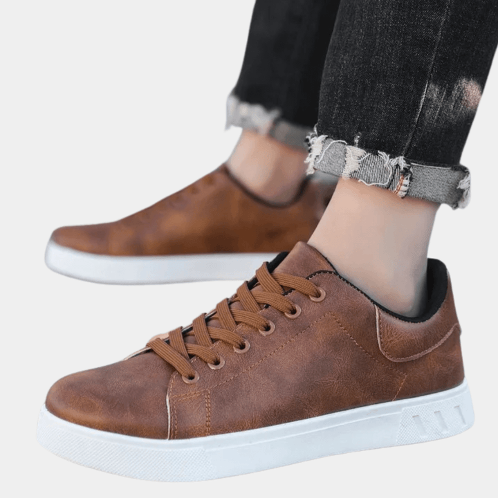 Men's Casual Low-Top Sneakers: Comfortable & Stylish