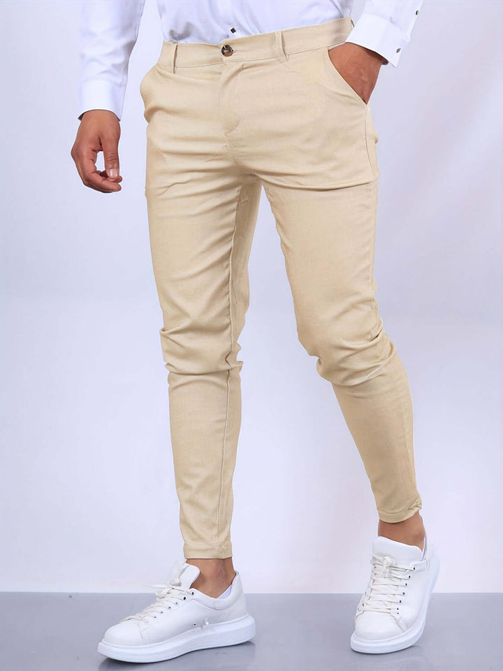 Men's Slim Fit Trousers: Tailored Design, Pockets & Secure Closure
