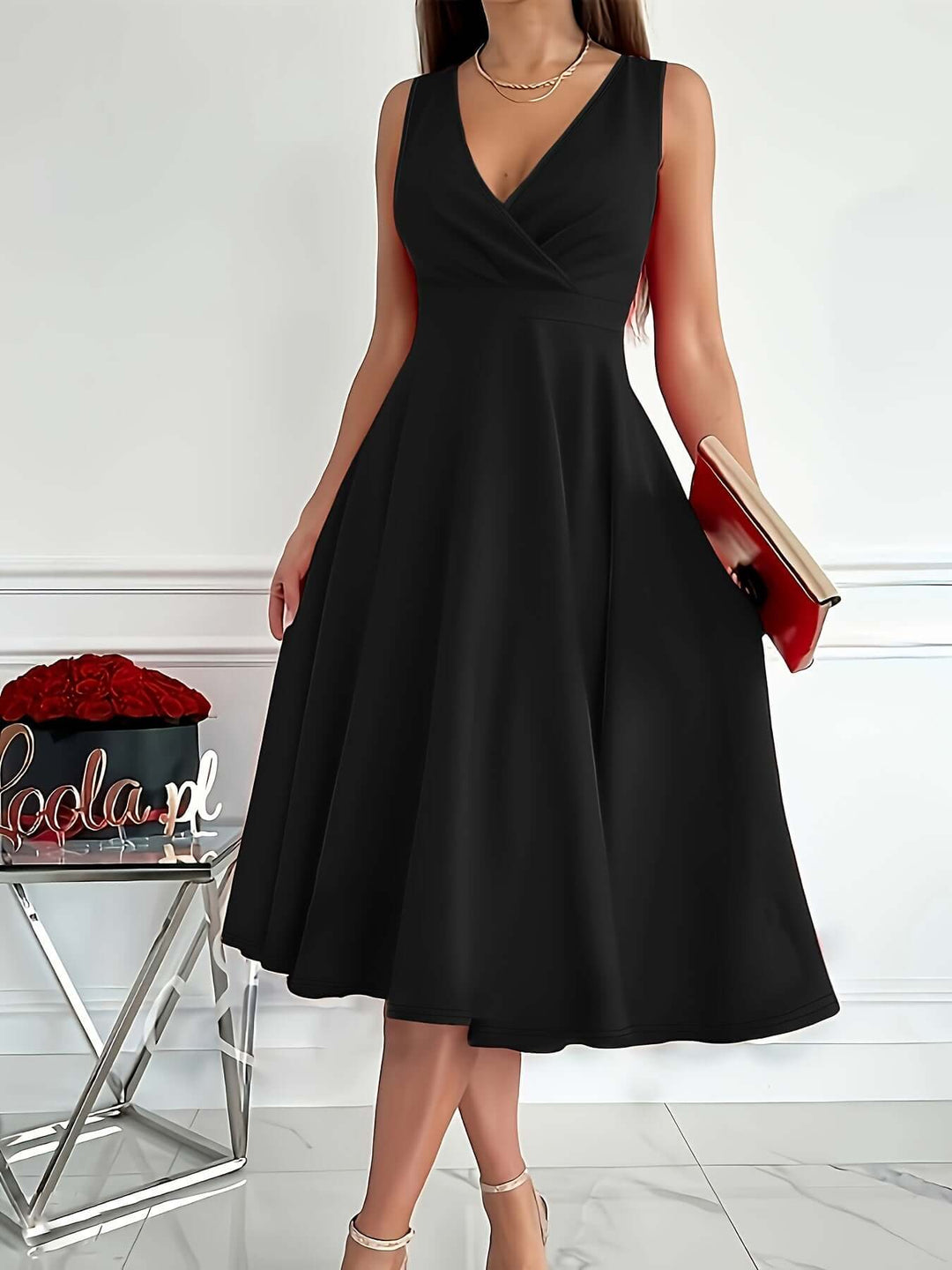Elegant Women's Midi V-Neck Dress