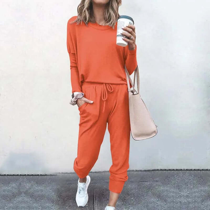 Women's Relaxed-Fit Tracksuit Set: Cozy Lounge Wear