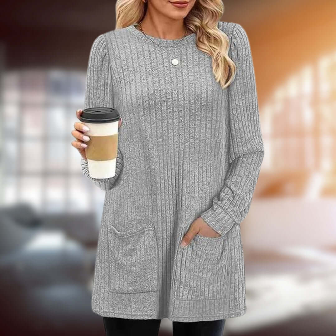 Women's Relaxed-Fit Round Neck Jumper