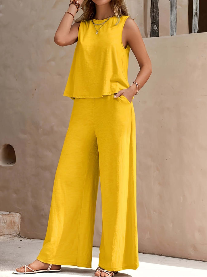 Women's Relaxed Fit Two-Piece Set: Wide Leg Pants & Sleeveless Top