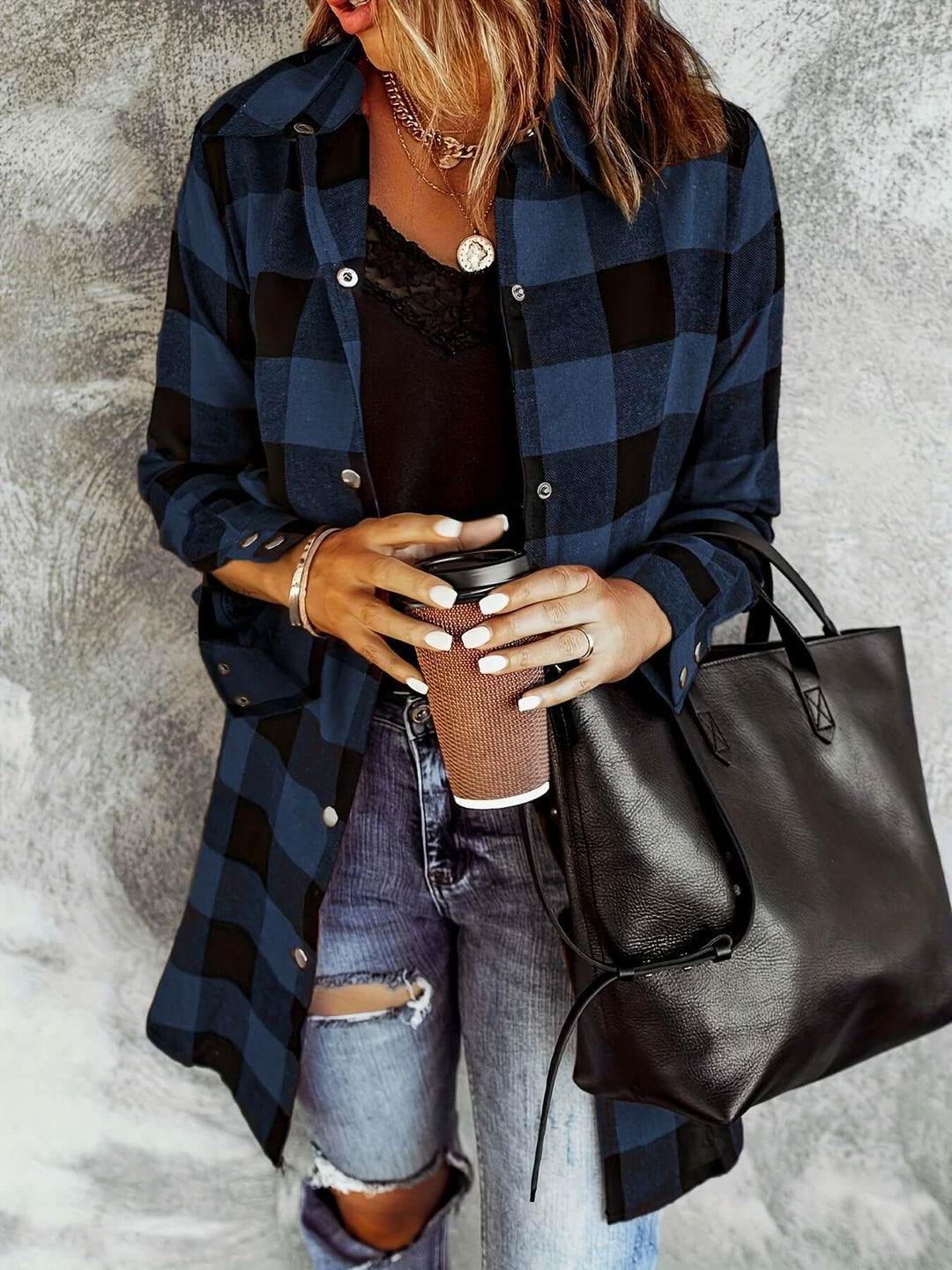 Women's Long Sleeve Plaid Shirt: Relaxed Fit Button-Up Top