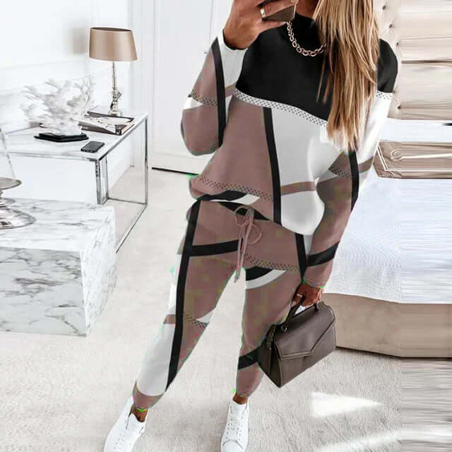 Women's Geometric Knit Two-Piece Sweatsuit