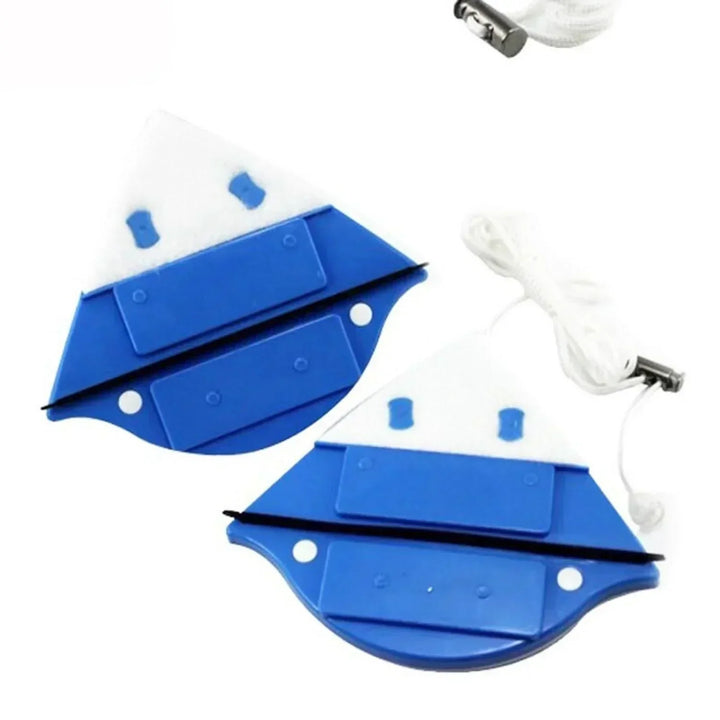 Dual-sided magnetic window cleaner for 3-8mm glass, featuring a yellow handle and secure blue magnets for streak-free cleanin