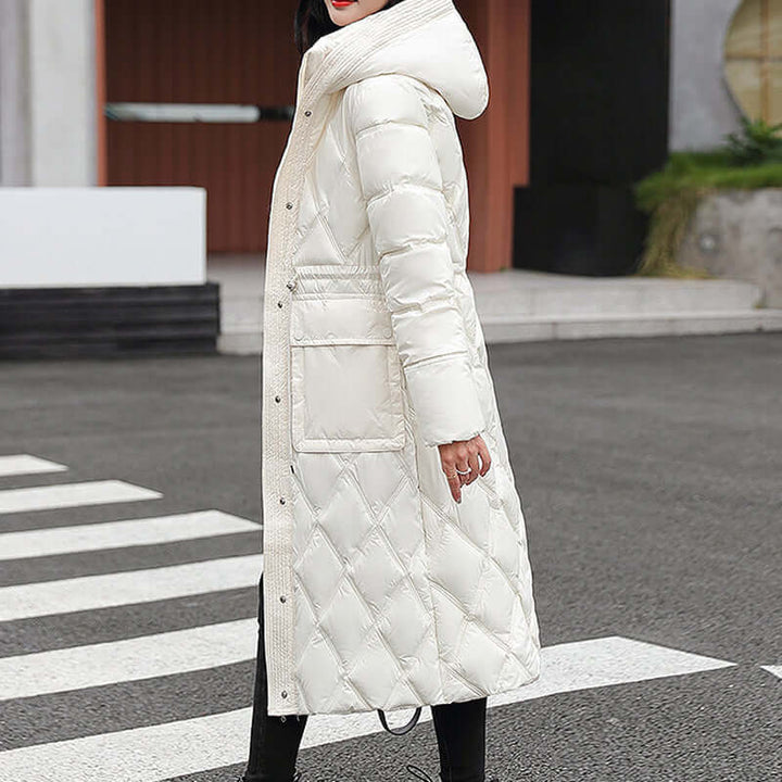 Women's Insulated Hooded Jacket: Warm & Stylish Winter Wear
