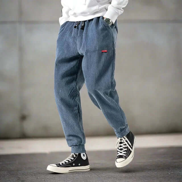 Men's Relaxed-Fit Corduroy Trousers