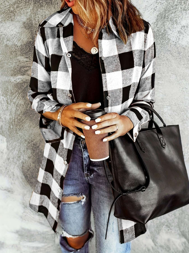 Women's Long Sleeve Plaid Shirt: Relaxed Fit Button-Up Top