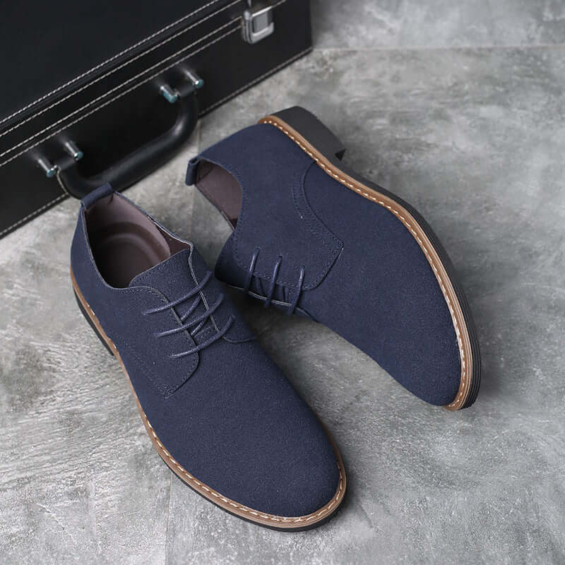 Men's Suede Casual Outdoor Shoes: Classic Style & Comfort