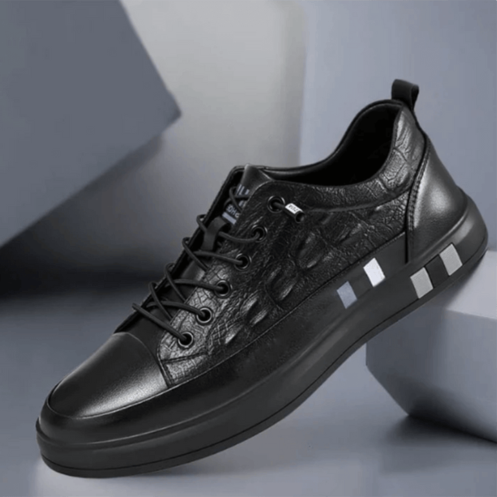 Men's Quilted Leather Low-Top Sneakers