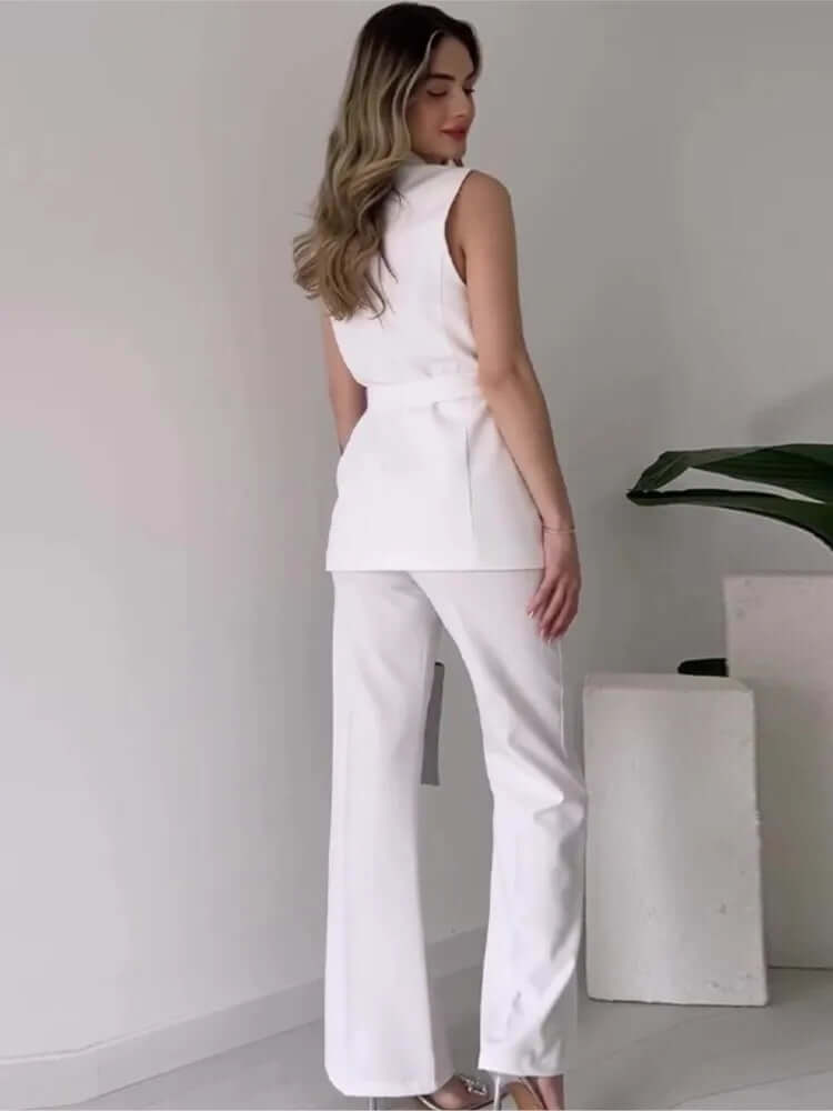 Women's Sleeveless Blazer Suit: Tailored Fit, V-Neck, High-Waisted Trousers