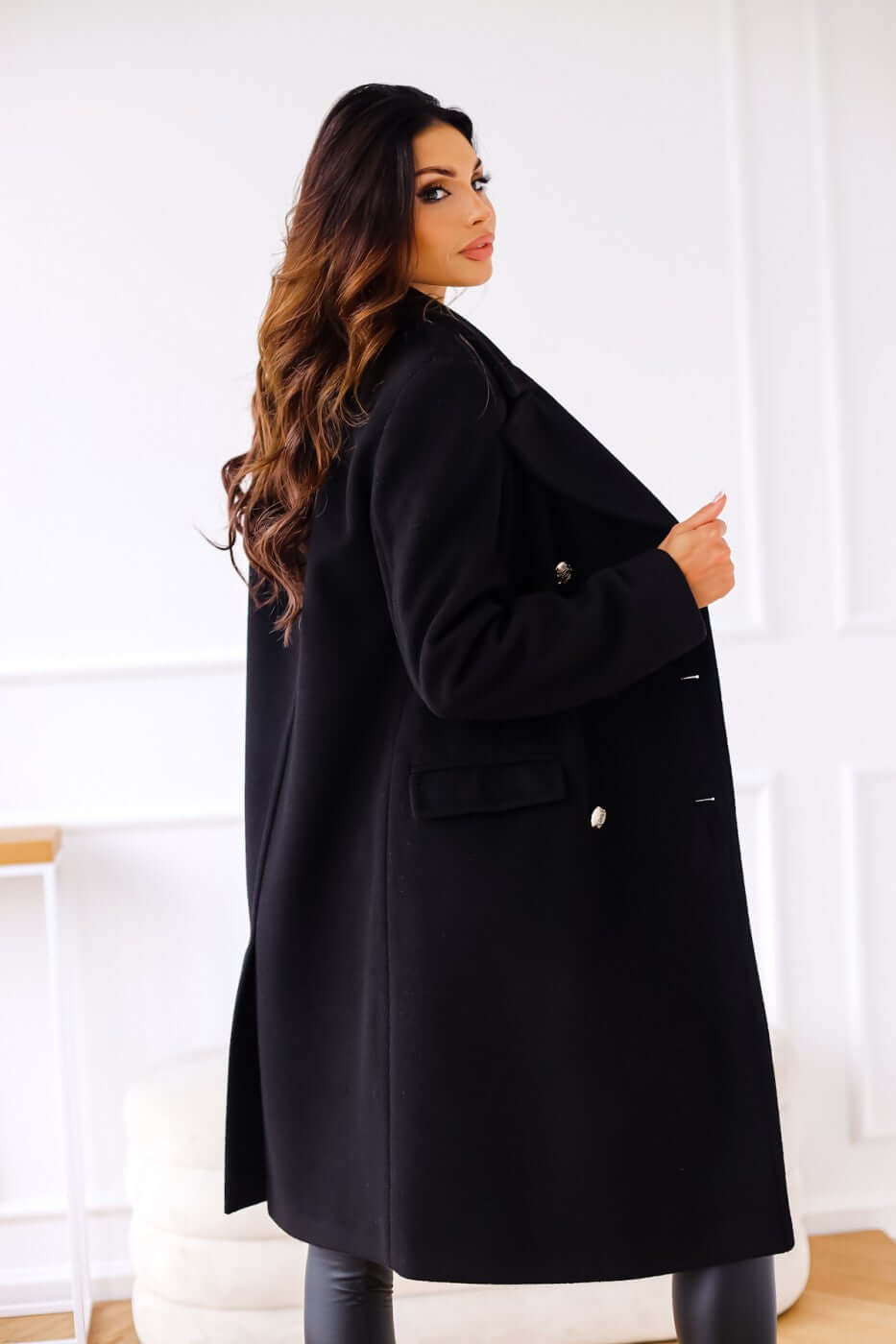 Women's Lapel Collar Long Sleeve Double-Breasted Jacket