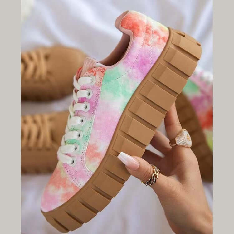 Women's Casual Lace-Up Sneakers: Lightweight & Comfortable
