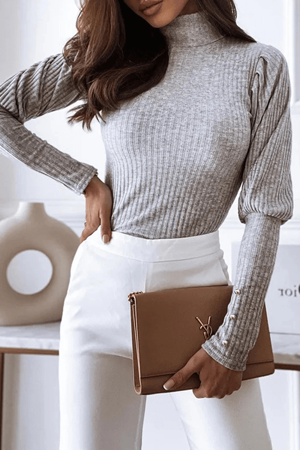 Women's Long Sleeve Turtleneck Top: Cozy & Stylish