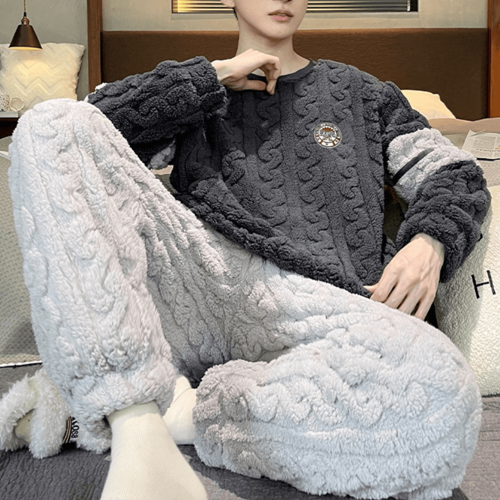 Men's Cozy Winter Pajama Set - Relaxed Fit Loungewear