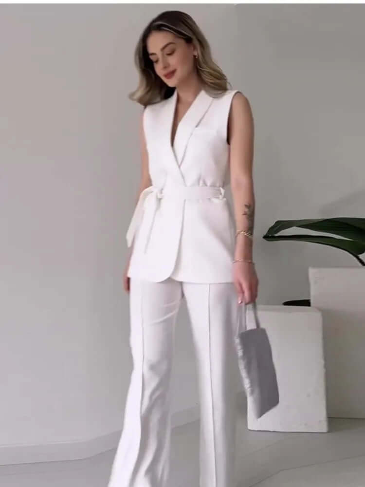 Women's Sleeveless Blazer Suit: Tailored Fit, V-Neck, High-Waisted Trousers