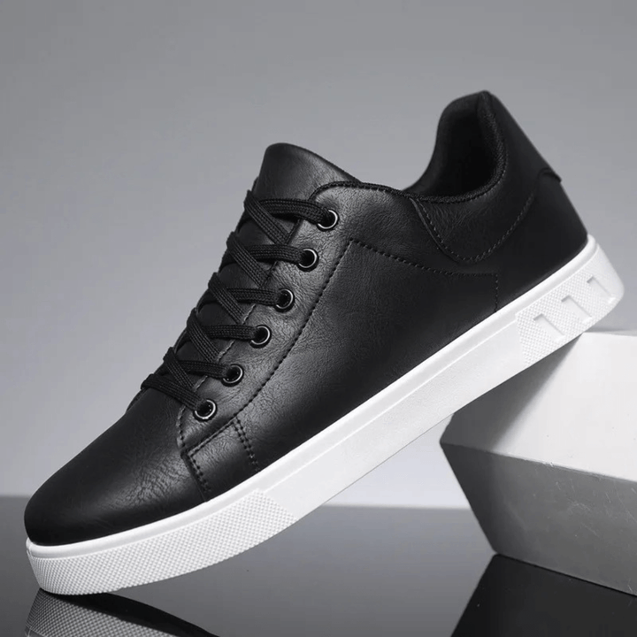 Men's Casual Low-Top Sneakers: Comfortable & Stylish