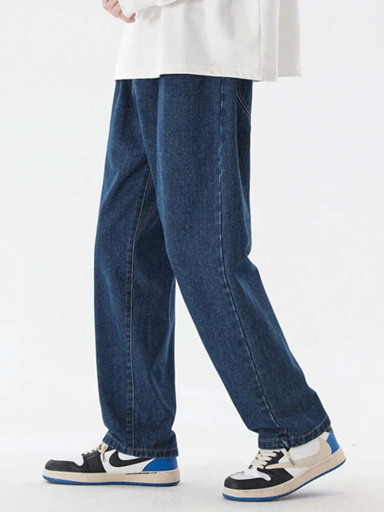 Men's Relaxed Fit Straight Leg Jeans: Durable Denim