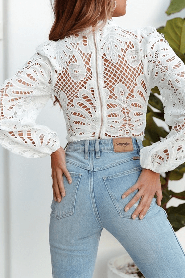 Elegant Hollowed-Out Zipper Long-Sleeve Top