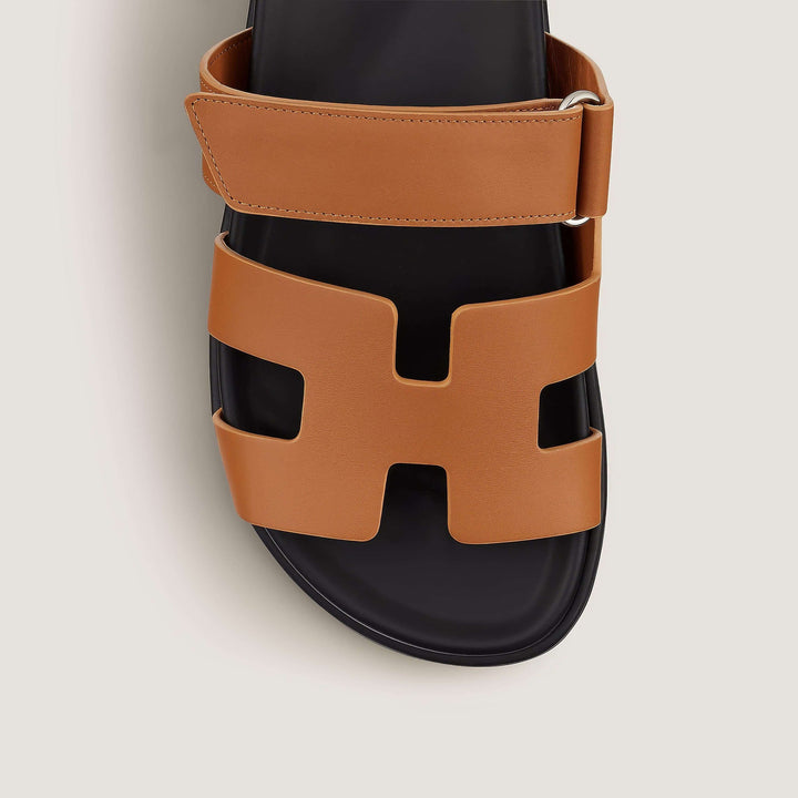Women's Elegant Strappy Sandals: Chic Summer Footwear
