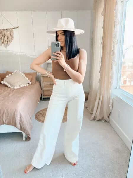 Women's High-Waisted Wide Leg Jeans: Comfortable Denim Pants
