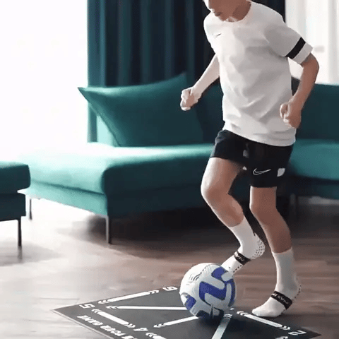 "Football Pro Training Mat, 2x2 meter anti-slip surface, boosts home practice, enhances dribbling, coordination, endurance sk