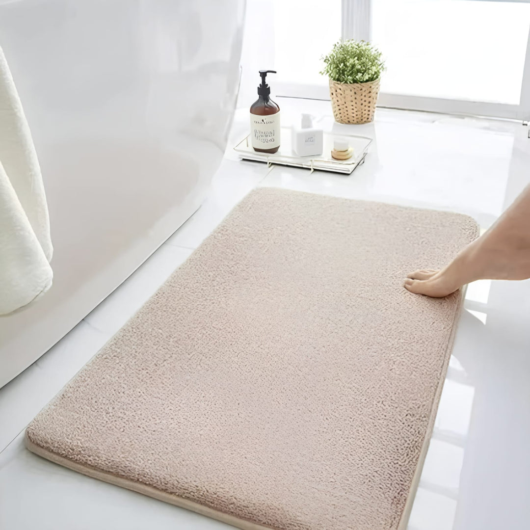 "Super Absorbent Velvet Bath Mat with Non-Slip Backing, Plush High-Density Foam for Luxurious Bathroom Comfort"