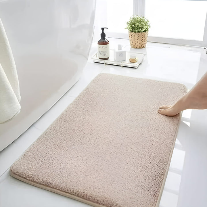 "Super Absorbent Velvet Bath Mat with Non-Slip Backing, Plush High-Density Foam for Luxurious Bathroom Comfort"